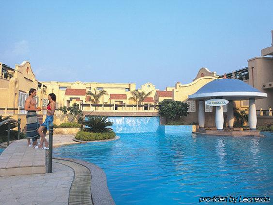 Tivoli Garden Resort 4*